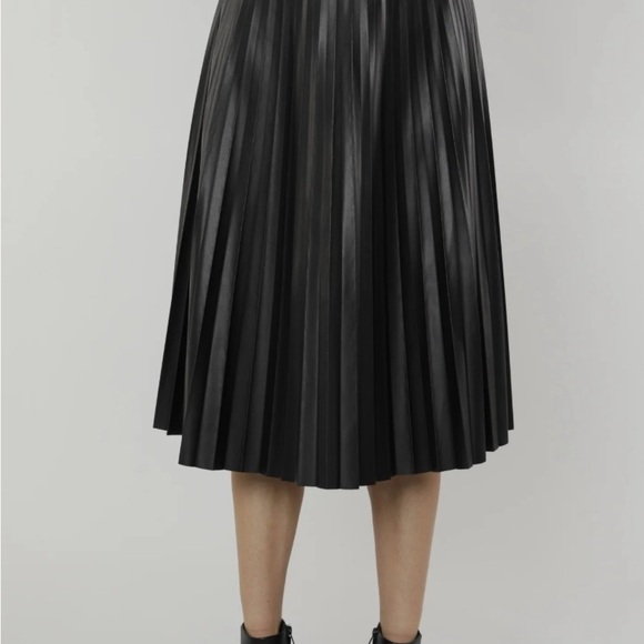 Scoop NYC Dresses & Skirts - Scoop NYC Black Pleated Midi Skirt for Work